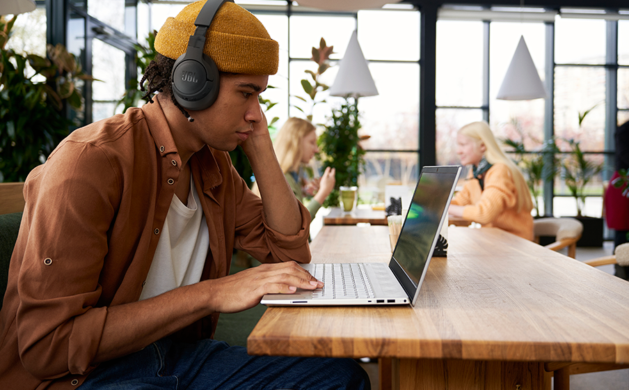 JBL Tune 770NC Sonido JBL Pure Bass - Image